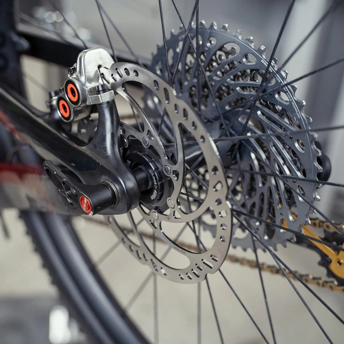 Magura MDR-C CL Center lock Rotor Ø 160mm, 180mm, 203mm with Lock-ring For Quick Release Axle - Image 4