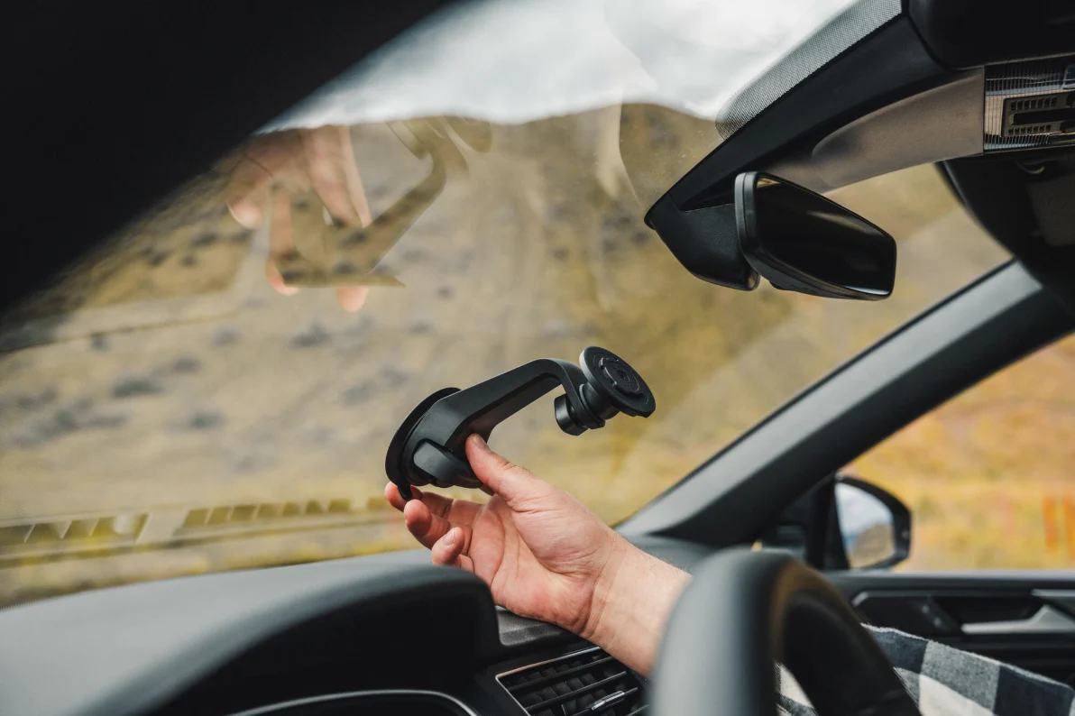 Quad Lock Car Dash / Window Suction Cup Mount - V6 Black - Image 4