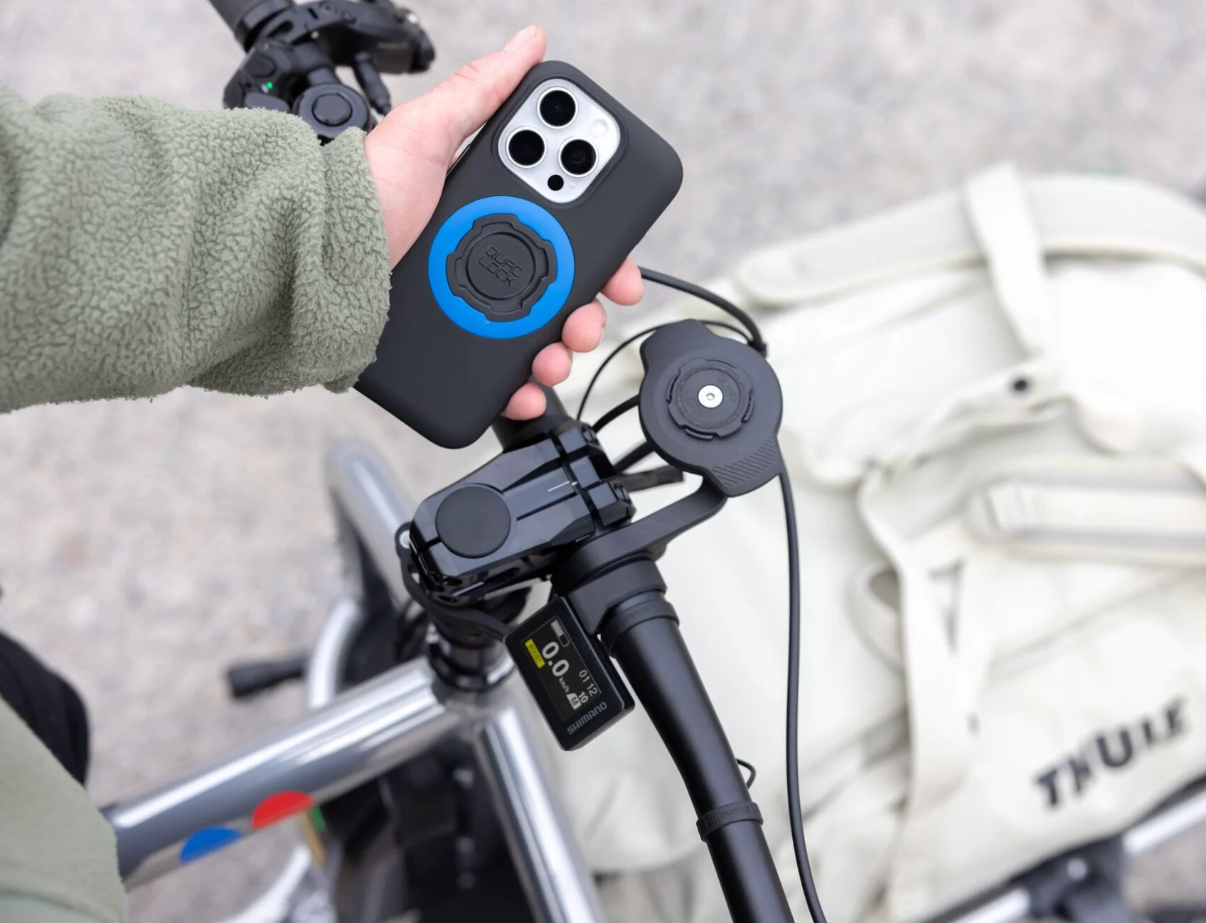 Quad Lock Waterproof Wireless Charging Head - Image 4