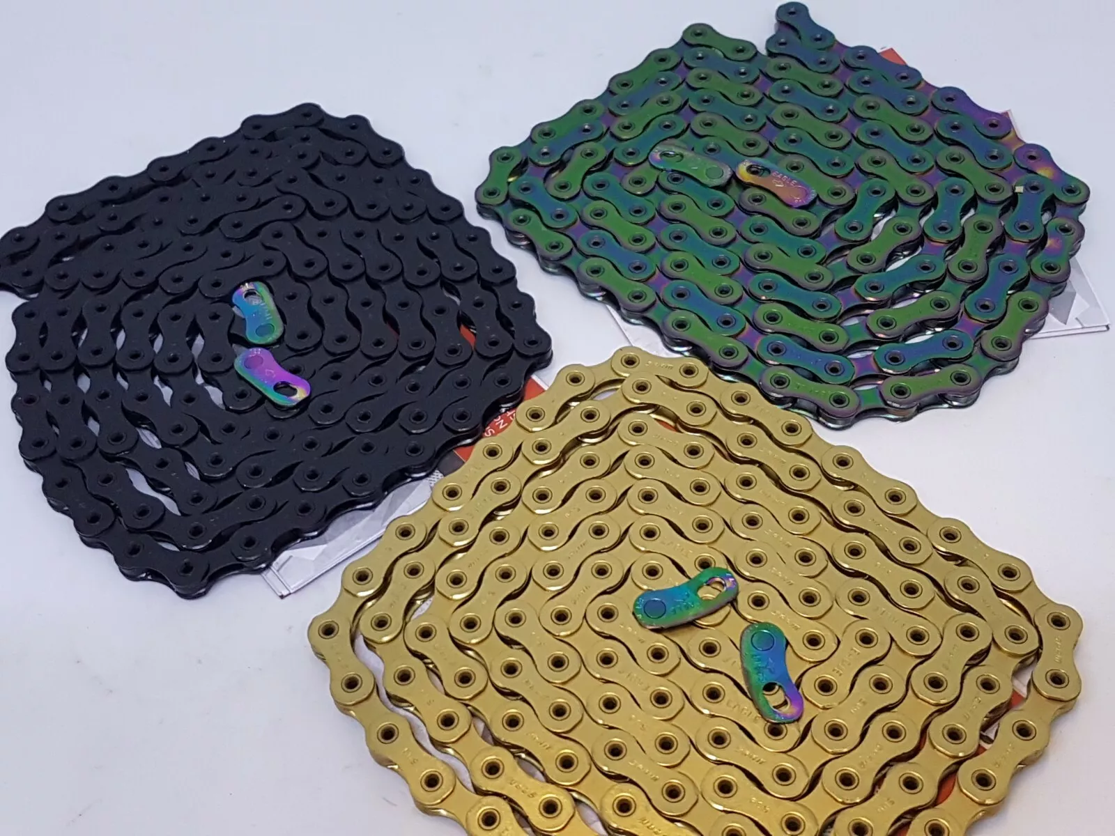 SRAM Eagle XX1 12 speed Chain Hollow Pin 126 Links - Gold Rainbow Black Copper - Image 4
